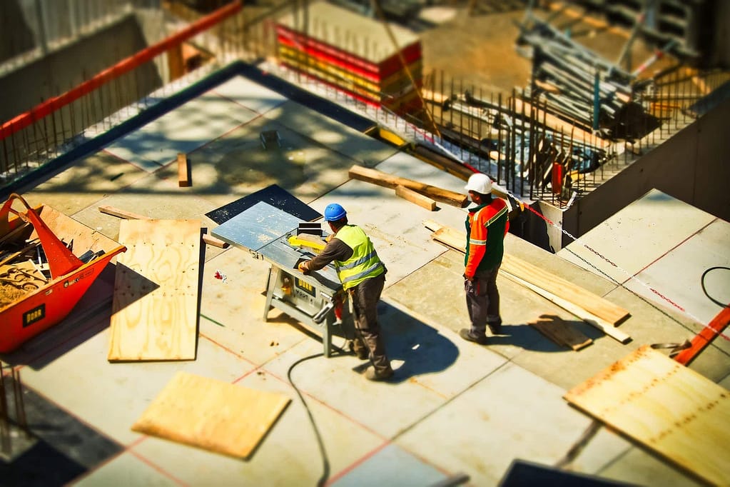 챕터북 26 Fairmount Avenue --construction