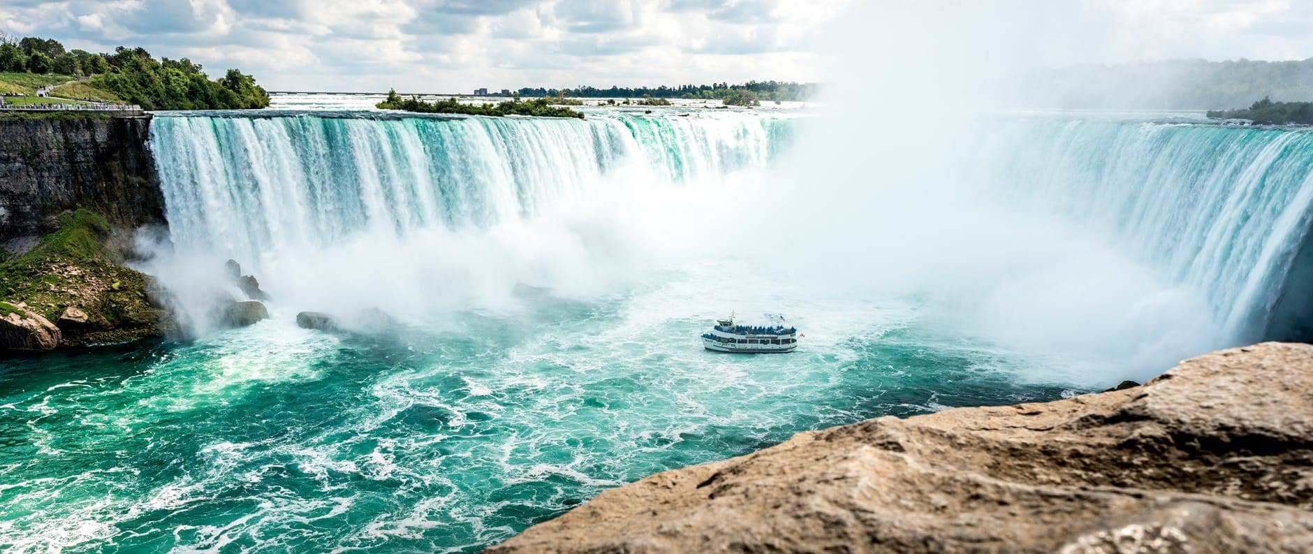 Niagara Falls, or Does it